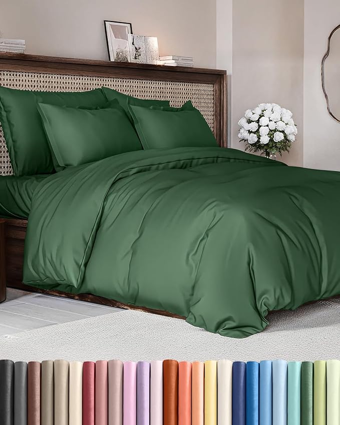 Duvet Cover Queen Size - Extra Soft Queen Size Duvet Cover - Lightweight, Breathable, Easy Care & Fade Free w/Zipper Closures & Ties - 90" x 90" Inches - (Emerald Green) Comforter Not Included