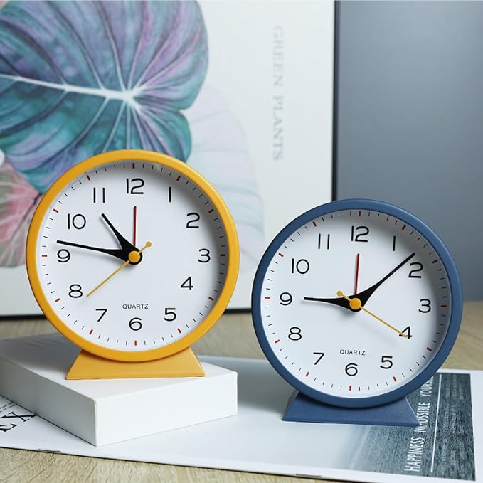 SHISEDECO 4.5" Battery Operated Antique Retro Analog Alarm Clock, Small Silent Bedside Deskclock with Light Function, Non-Ticking Tableclock Decor for Living Room, Bedroom, Bedside, Shelf (Orange)