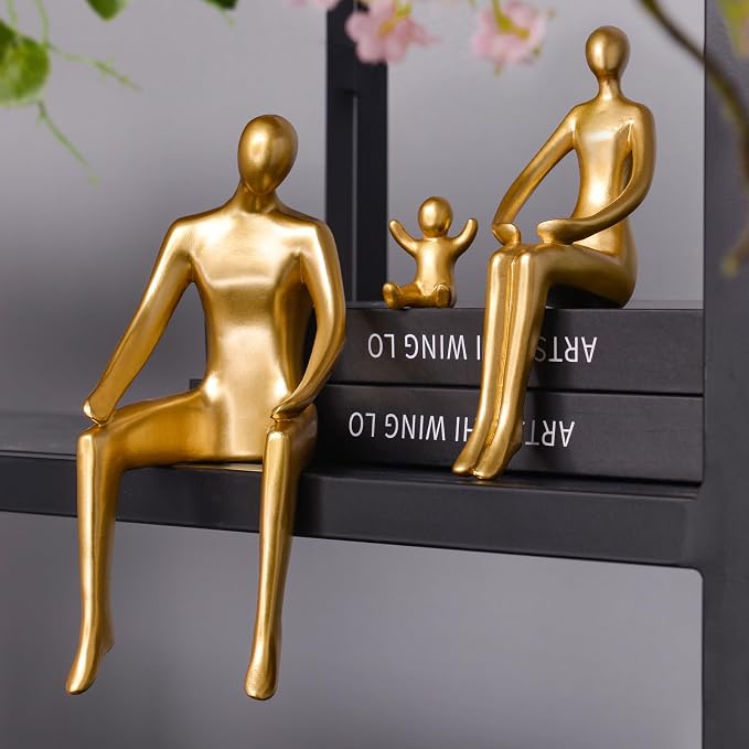 Quoowiit Gold Decor Family Statue Shelf Decor, Abstract Modern Home Decorations Family Sculpture, Minimalist Miniature Coffee Table Ornament Figurines for Office Bookshelf Living Room Bedroom 3 Piece