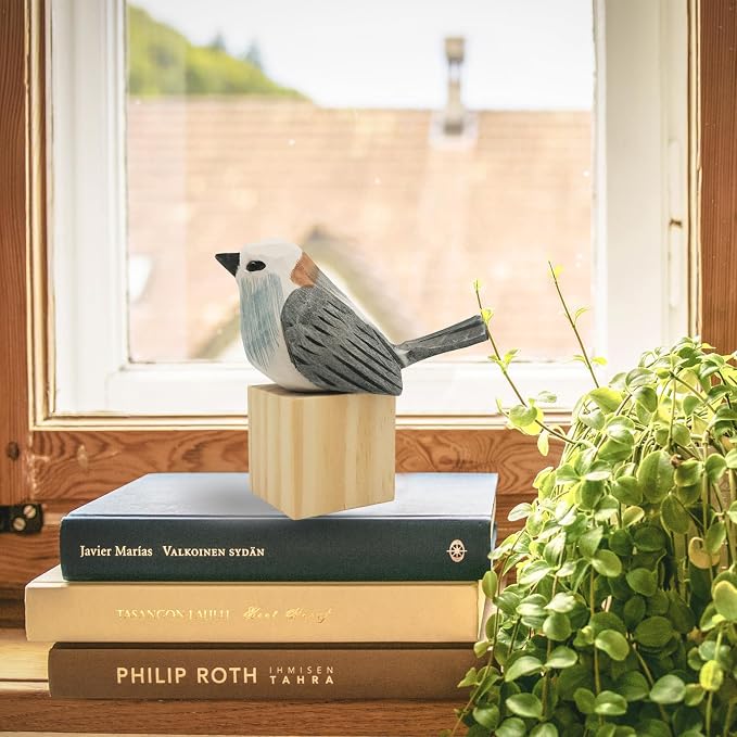 DIYOMR Bird Figurine, Hand Carved Birds Wood Décor, Art Animal Wooden Sculpted Bird with Wood Block, Vivid Bird Statue for Gift Home Table Ornament Decor (Long-Tailed Tit)