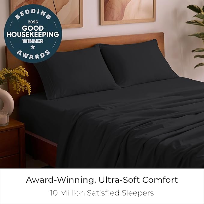 Mellanni Queen Sheets Set - 4 PC Iconic Collection Bedding - Hotel Luxury, Extra Soft, Cooling Bed Sheets - Wrinkle, Fade, Stain Resistant (Queen, Black)