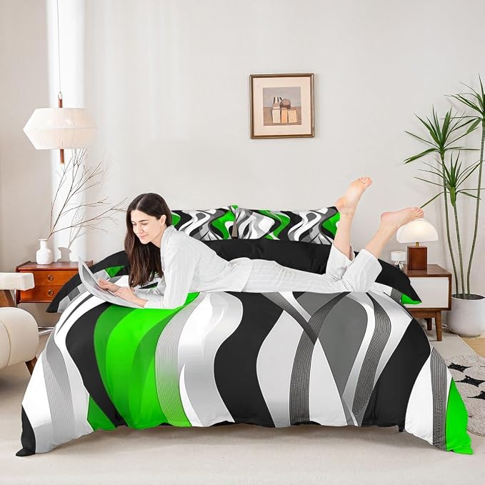 Green Black Stripes Duvet Cover Set Twin Size,Abstract Simple Wave Striped Bedding Set,Boys Girls Room Decor,Contemporary Art Geometric Comforter Cover,Comfy Quilt Cover,1 Pillowcase(No Filler)