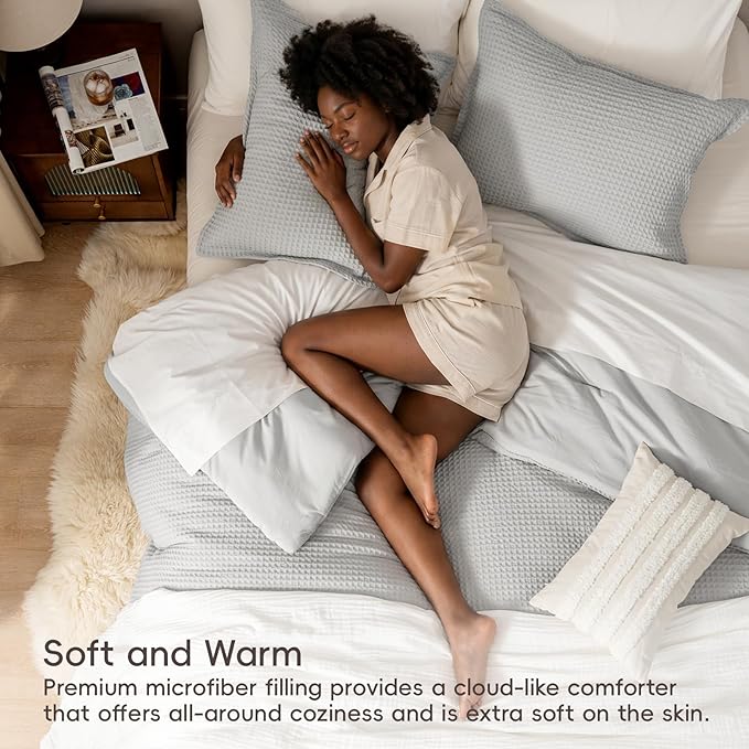 PHF Ultra Soft Waffle Weave Comforter Set Queen Size, 3 Pieces Lightweight Breathable Comfy Bedding Set, Comfy Textured 1 Comforter with 2 Pillow Shams, Light Grey