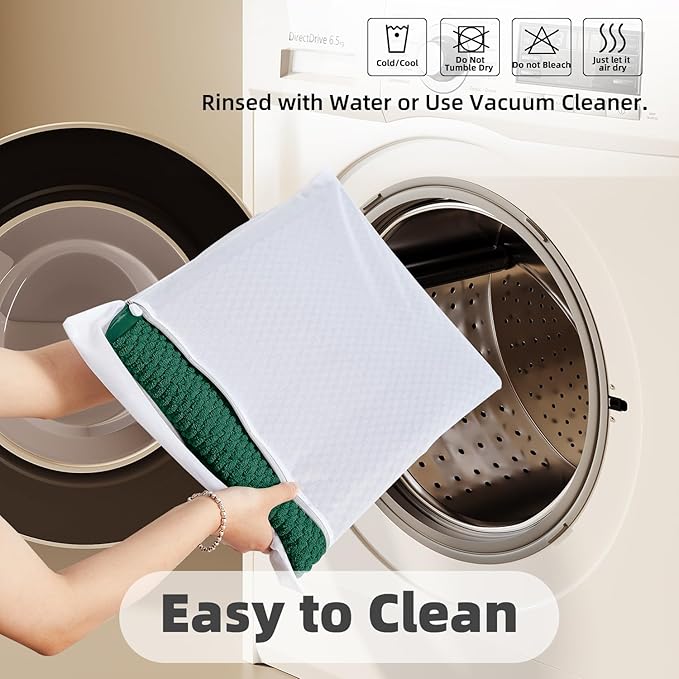 Bathroom Runner Rugs, Long Bath Mat Runner Washable Thin Quick Dry Low Pile Bathroom Runner Rugs Non Slip, Dark Green 24"x70"
