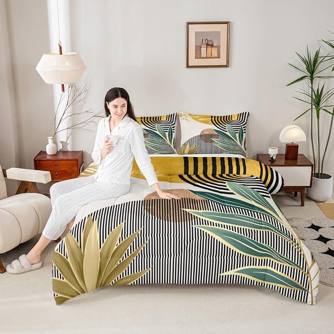 Erosebridal Mid Century Bedding Set Toddler Size Contemporary Bohemian Comforter Set,Modern Abstract Stripes Bedding Comforter Sets Geometric Retro Minimalism Quilt for Boys Girls,Yellow