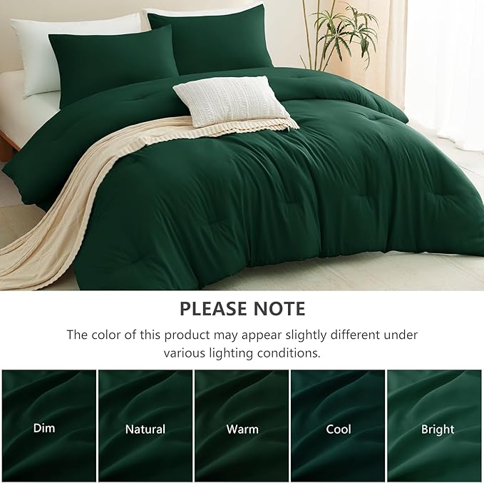 CozyLux Full Size Comforter Set Emerald Green, 3 Pieces Lightweight Down Alternative Quilted Bedding Sets, All Season Soft Breathable Solid Comforter with 2 Pillowcases, Luxury Bed Set Gift for Home
