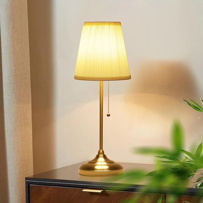 Modern Table Lamp for Bedroom, Gold Bedside Lamp, Farmhouse Nightstand Lamp with Pull Chain Switch, 20" Small Table Lamp for Reading, Hotel, Buffet Candlestick