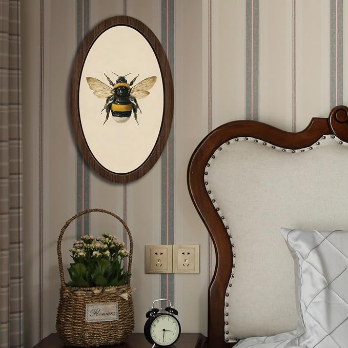 UYIKG Vintage Bee Oval Wall Art Decor,Rustic Farmhouse Cottagecore Bee Oval Wall Art,Farmhouse Country Wooden Framed Decor for Home Bedroom Living Room Reading Room 9x14.6 in