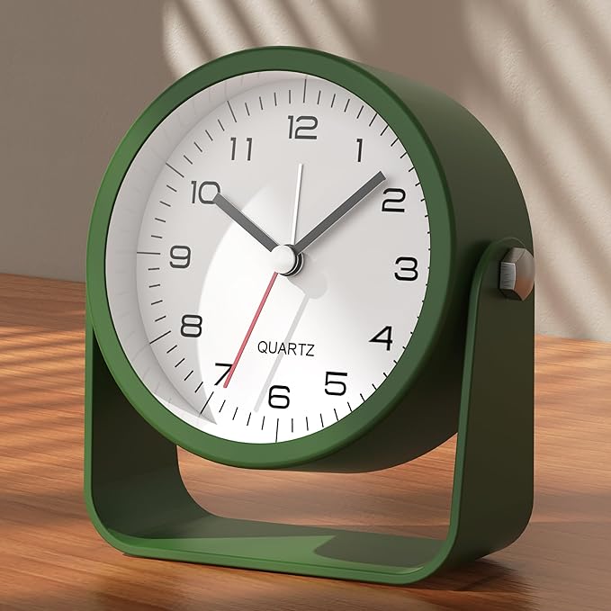 AYRELY® 3.5 Inch Small Analog Alarm Clocks,Battery Operated Desk Clock,Cute Table Clock with Light，Adjustable Angle for Travel,Bedside,Bedroom,Kids,Living Room Decor (Dark Green)