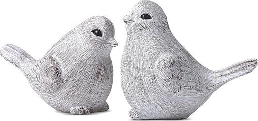 Blulu 2 Pcs Bird Figurines Home Decor Resin Bird Statue Vintage Farmhouse Decoration Boho Animal Decorative Sculpture Gifts for Home Table Office Shelf Tabletop Accents(White,Natural)