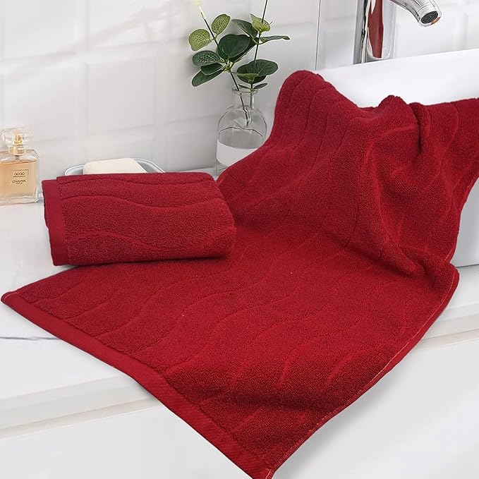 2-Piece Hand Towels for Bathroom in Red, Super Soft Decorative Valentines Hand Towel Set, Wavy Jacquard, Small Size 13x29 Inches