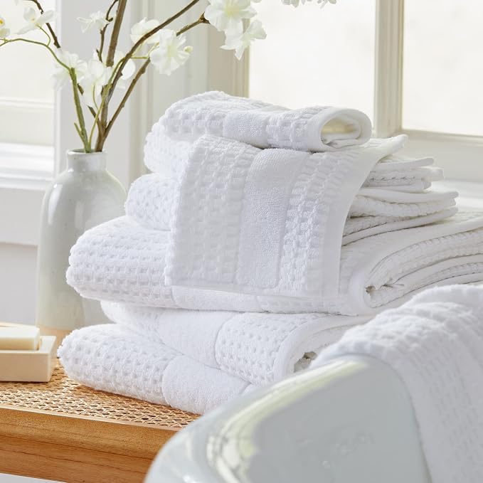 Market & Place 100% Cotton Super Soft Luxury Bath Towel Set | Quick-Dry and Highly Absorbent | Waffle Textured | 550 GSM | Includes 4 Bath Towels | Harper Collection (White)