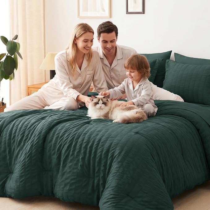 CozyLux Twin XL Comforter Set Forest Green, 5 Pieces Seersucker Twin Extra Long Bed in a Bag, College Dorm Down Alternative Bedding Set with Comforter, Sheets, Pillowcase & Sham, Back to School Gift