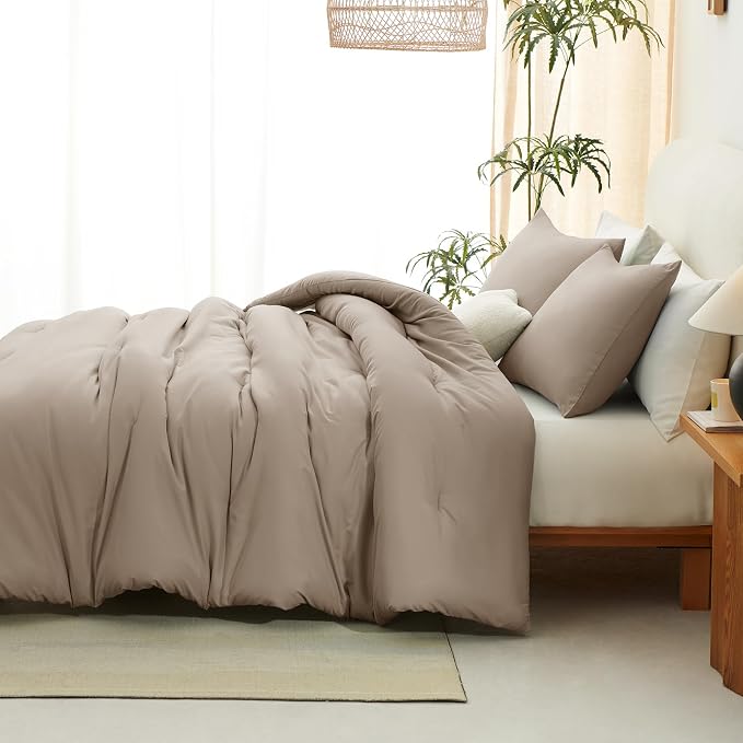 CozyLux Queen Comforter Set Khaki, 3 Pieces Lightweight Comforters Queen Size Quilted Bedding Sets, All Season Breathable Solid Down Alternative Comforter with 2 Pillowcases, Bed Set Gift for Home
