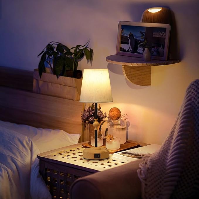 MEIXISUE Bedside Table Lamp for Bedroom with 2 USB Charging Ports Minimalist Small Nightstand 3-Way Dimmable Touch Desk Lamp for Living Room Home Office Dorm,LED Bulb Included