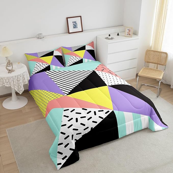 Manfei Memphis Comforter Set King Size, Geometric Triangle Pattern Quilt Set with 2 Pillowcases, Retro 80s 90s Fashion Style Bedding Set 3pcs for Kids Boys Girls Lightweight Duvet Insert