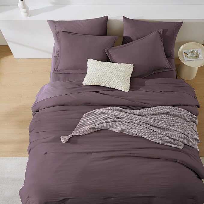 WRENSONGE Oversize King Size Comforter Set- 7 Pieces Artic Plum Bed in a Bag Oversize King Size Comforter with Fitted Sheet, Flat Sheet, 2 Pillow Shams, 2 Pillowcases, Warm Bedding Sets for All Season