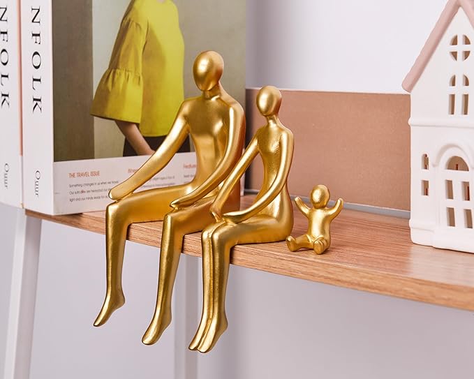 Quoowiit Gold Decor Family Statue Shelf Decor, Abstract Modern Home Decorations Family Sculpture, Minimalist Miniature Coffee Table Ornament Figurines for Office Bookshelf Living Room Bedroom 3 Piece