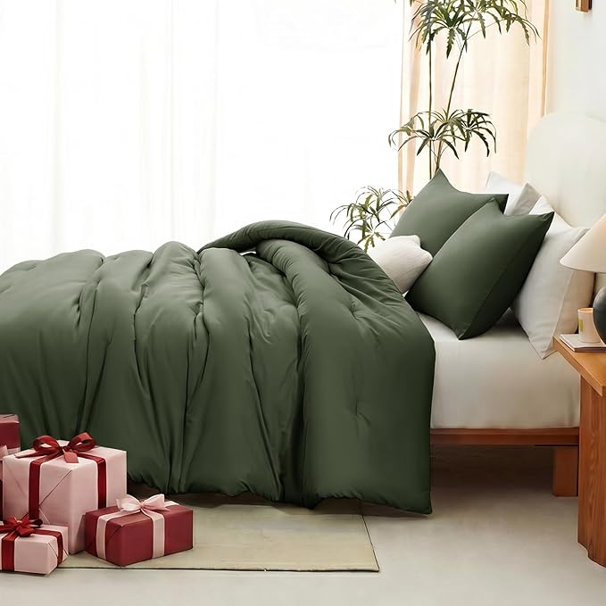 CozyLux Twin Comforter Set College Dorm Essentials, 2 Pieces Dark Green Twin Extra Long Solid Bedding Set, Twin XL Bed Set with Down Alternative Comforter and 1 Pillowcase, Back to School Room Gift