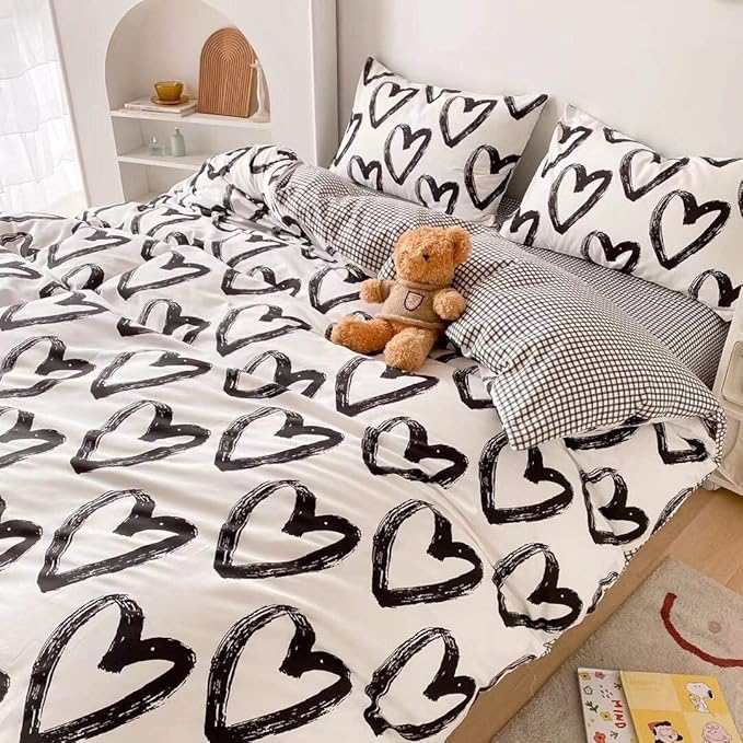 Pureant Love Comforter Set California King Black and White Comforter Cotton Boho Black Quilts Cal King Women Men Heart Shaped Comforters Boys Teens Kawaii Comforter Cute Soft White Bedding Love Heart
