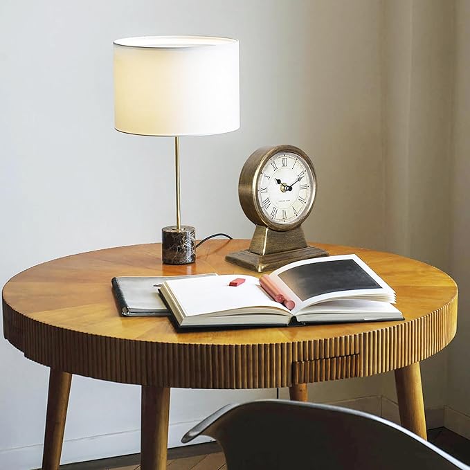 Decor Clock, 6.7 inch Super Silent Non Ticking Small Clock with Night Quietness, Battery Operated, Simple Design, Old Fashioned Style Ideal Decor, for Bedroom, Bedside, Desk, Adult