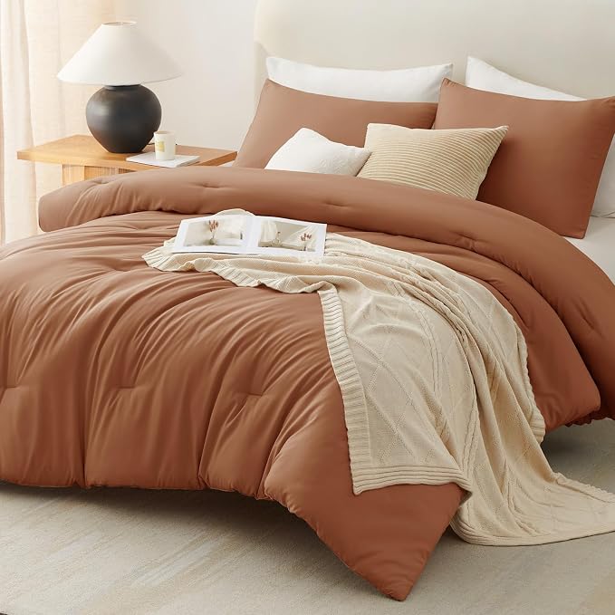 CozyLux Queen Comforter Set Pumpkin, 3 Pieces Lightweight Comforters Queen Size Quilted Bedding Sets, All Season Breathable Solid Down Alternative Comforter with 2 Pillowcases, Bed Set Gift for Home