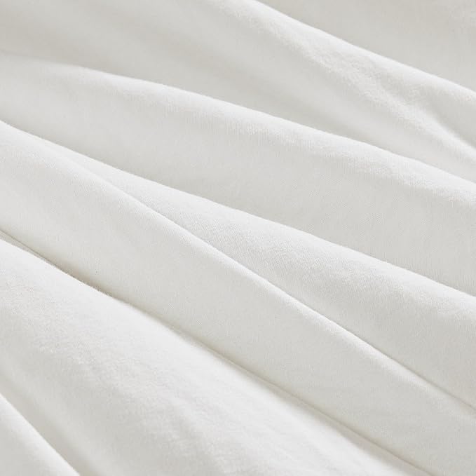 WRENSONGE King Size Comforter Set - 3 Pieces Prewashed White Comforter Soft Lightweight Bedding for All Seasons,Fluffy Down Alternative Comforter King Size with 2 Pillow Shams