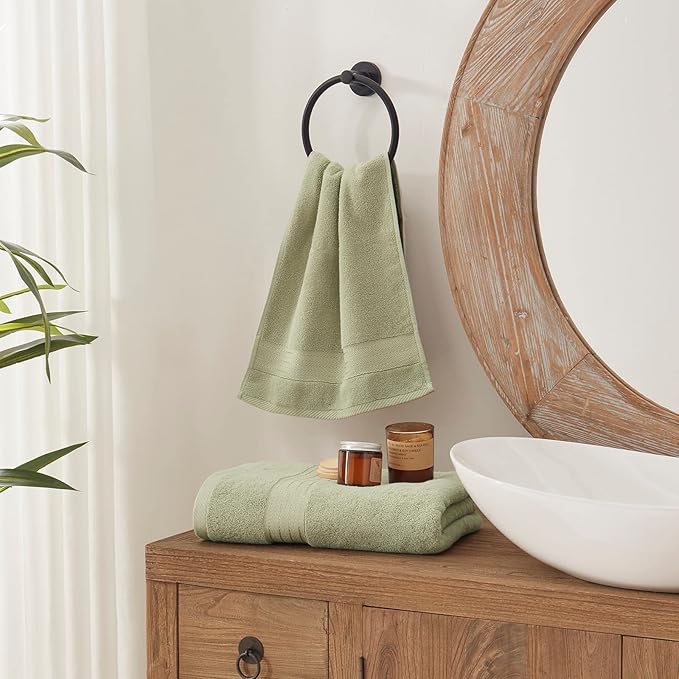 COZYART Luxury Sage Green Bath Towels Set 3 pcs, Turkish Cotton Hotel Large Bath Towels for Bathroom, Thick Bathroom Sets of 3 with 1 Bath Towel, 1 Hand Towel, 1 Washcloth, 650 GSM