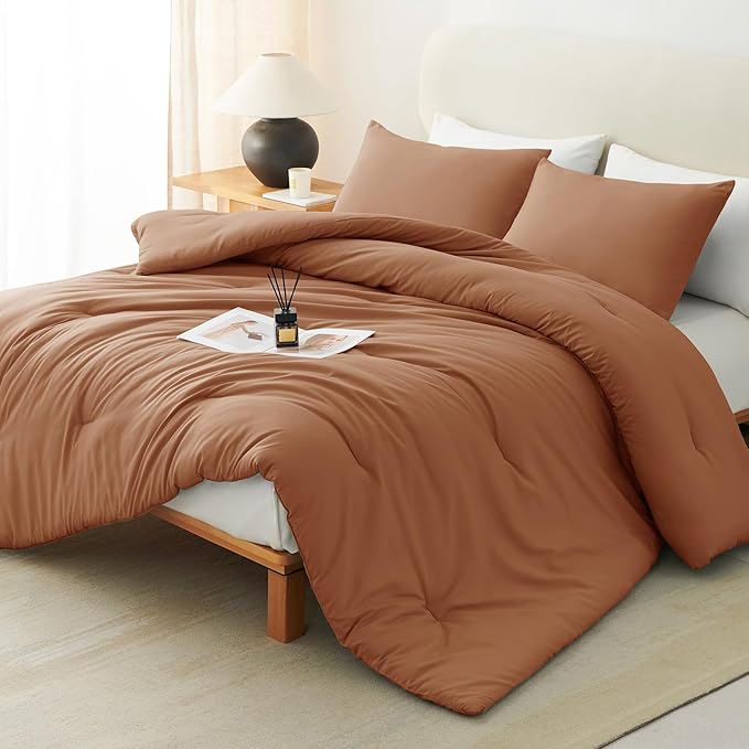 CozyLux Queen Comforter Set Pumpkin, 3 Pieces Lightweight Comforters Queen Size Quilted Bedding Sets, All Season Breathable Solid Down Alternative Comforter with 2 Pillowcases, Bed Set Gift for Home