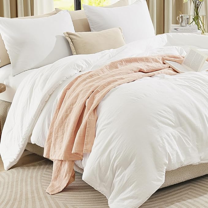 WRENSONGE King Size Comforter Set - 3 Pieces Prewashed White Comforter Soft Lightweight Bedding for All Seasons,Fluffy Down Alternative Comforter King Size with 2 Pillow Shams