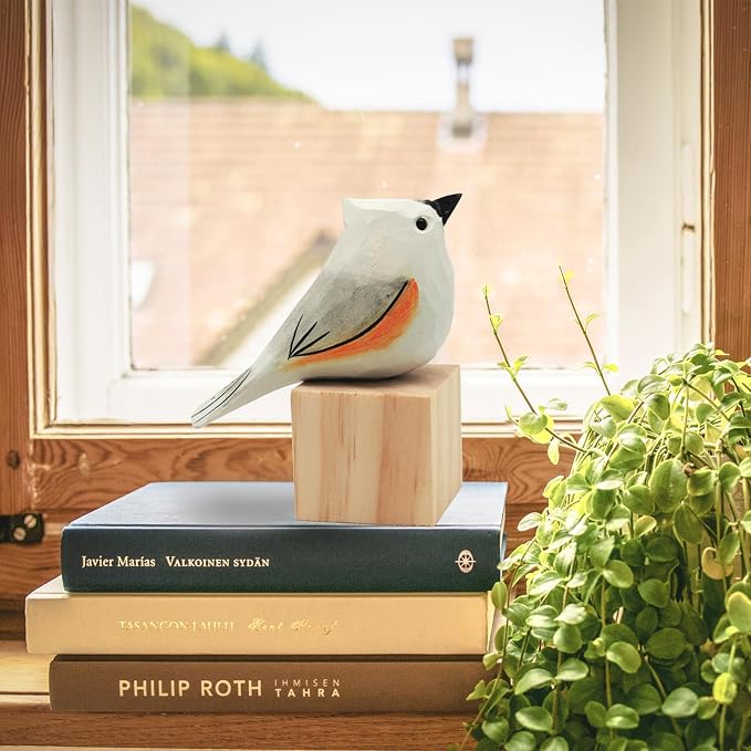 DIYOMR Hand Carved Wooden Bird Sculpture, Artistic Animal Decor, Vivid White Bird Statue for Home Table Ornament