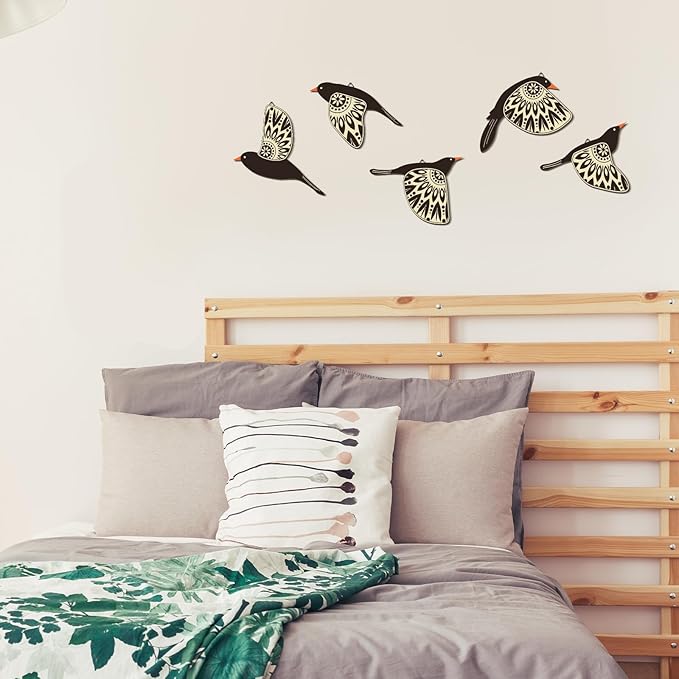 Barydat 5 Pcs Wooden Bird Wall Art Wood Flying Birds Wall Decor Rustic Folk Art Scandinavian Home Decor for Gift Living Room Bedroom Kitchen Office(Black)