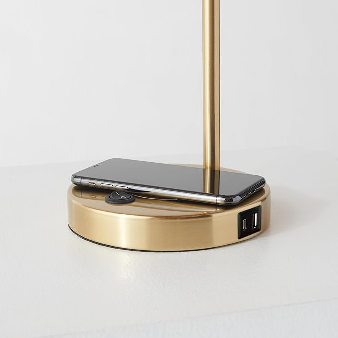 Brightech Elizabeth Table Lamp with Wireless Charging Pad and USB-C Port, Bedside Reading Lamp, Vintage Brass Gold Desk Lamp, Nightstand Lamp with LED Bulb for Bedroom, Living Room, Office