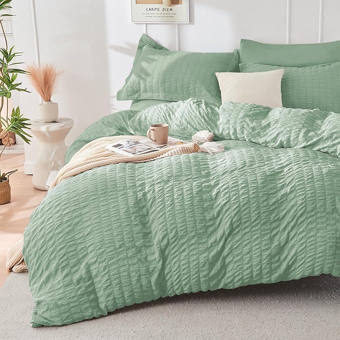 HYMOKEGE Sage Green Twin Comforter Set Seersucker 5 Pieces, All Season Luxury Bed in a Bag for Bedroom, Bedding Set with Comforters, Sheets, Pillowcase & Sham
