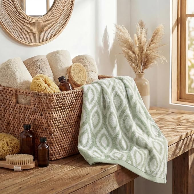 Artoid Mode 2 Pcs Beige Green Diamond Grid Jacquard Hand Towels for Bathroom, 100% Cotton Soft Absorbent Bathroom Decor Towels, 13.7 x 29.5 Inch