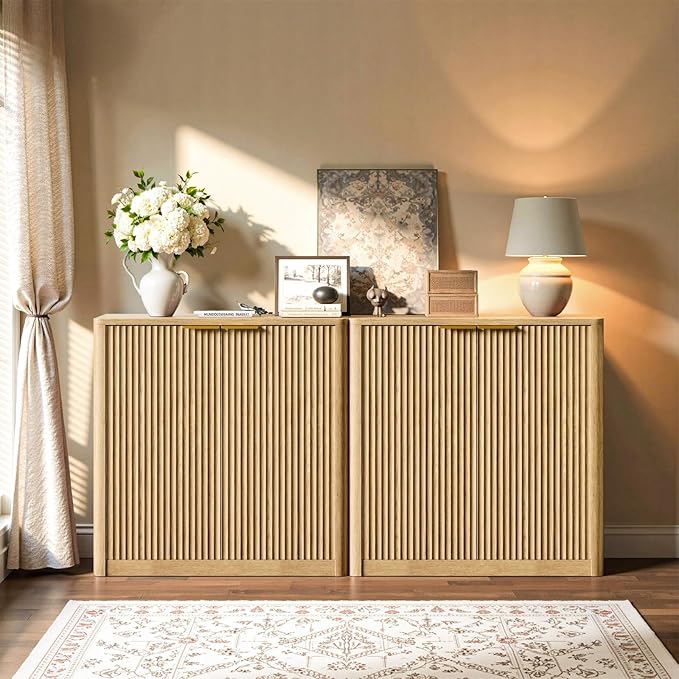 Evermagin 31.5" Oak Buffet Cabinet with Storage, Small Sideboard Cabinet, Boho Accent Credenza, Fluted Console Table with Doors for Dining Room, Kitchen, and Living Room