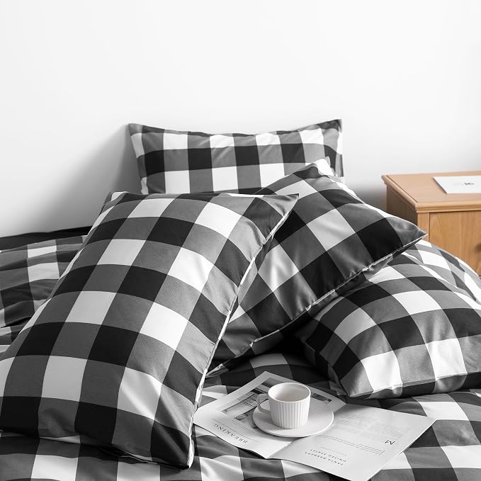 NTBAY Microfiber Queen Duvet Cover Set, 3 Pieces Ultra Soft Buffalo Check Printed Comforter Cover Set with Zipper Closure and Corner Ties, Black and White