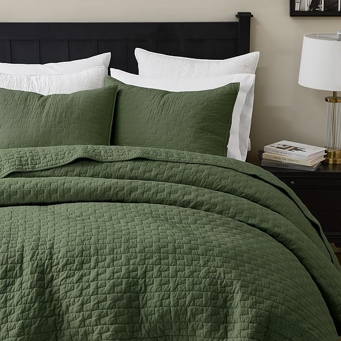 palassio Olive Green 100% Cotton Quilt Twin Size Bedding Sets with 1 Pillow Sham, Textured Lightweight Soft Bedspread Shabby Chic Coverlet, Quilted Comforter Bed Cover for All Season, 2 Pieces
