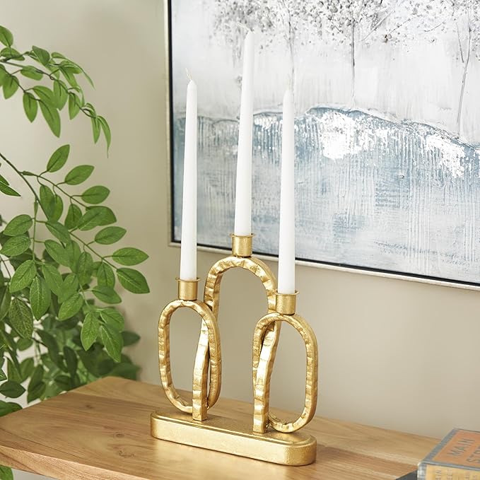 Deco 79 Metal Decorative Candle Holder Interlocked Chains Candle Stand with Rectangle Base, Candlestick Holder 9" x 2" x 10", Gold