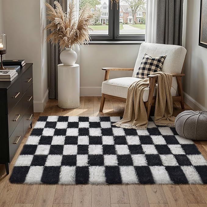 Checkered Rug 3x5 for Living Room, Black and White Modern Shag Super Soft Washable Fluffy Rugs Indoor Fuzzy Carpet for Bedroom Home Dorm Aesthetic Decor