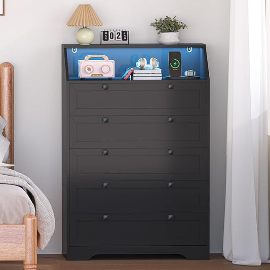 Black Dresser Tall 5 Drawer Dresser for Bedroom, Wood Chest of Drawers with LED Lights, Charging Station, Metal Handles, Modern Storage Cabinet and Organizer Drawers for Living Room, Hallway