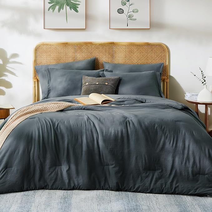 WRENSONGE Queen Comforter Set - 7 Pieces Blue Grey Bed in a Bag Queen with Sheets, 2 Pillow Shams, and 2 Pillowcases- Warm Bedding Sets Queen for All Season