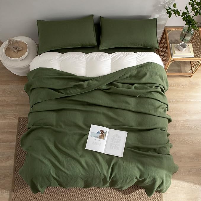 EVERLY Linen Twin Sheets Set, 100% Stonewashed French Linen Bed Sheets Deep Pocket Sheets, 3 Pieces (1 Flat Sheet, 1 Fitted Sheet, 1 Pillowcase) Natural Flax Bedding Set, Mossy Green