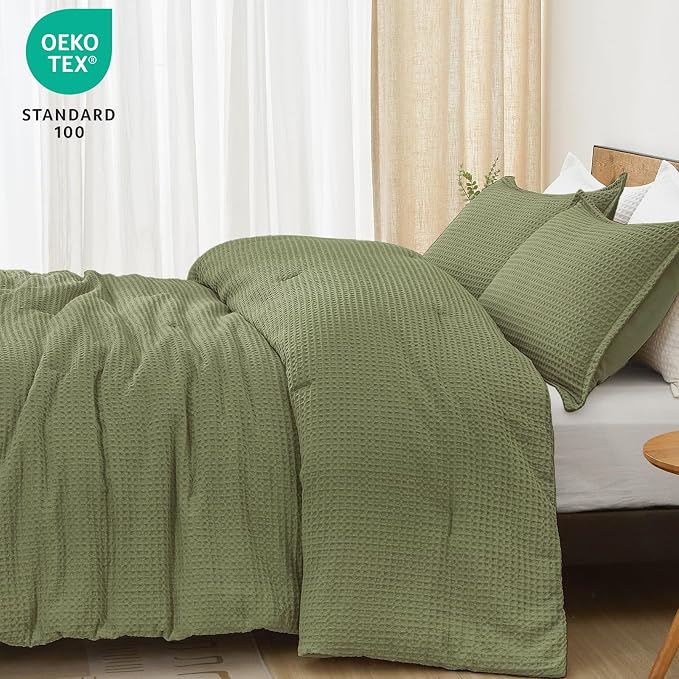PHF Ultra Soft Waffle Weave Comforter Set King Size, 3 Pieces Lightweight Breathable Comfy Bedding Set, Comfy Textured 1 Comforter with 2 Pillow Shams, Olive Green