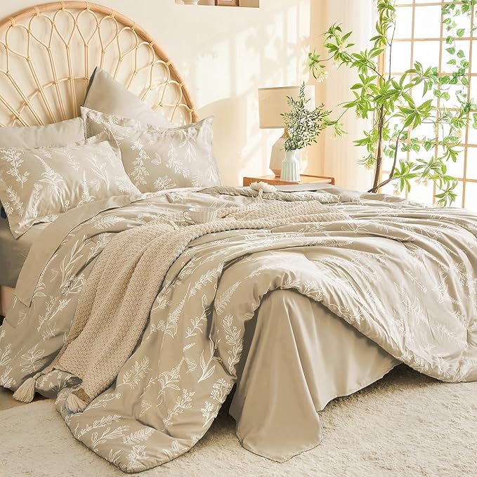 MUXHOMO Duvet Cover Queen Size, Reversible Floral Beige Duvet Cover Set with Zipper Closure, 3 Pieces Botanical Patterns Soft Microfiber Bedding Set with 4 Ties (90"x90", 2 Pillow Cases)