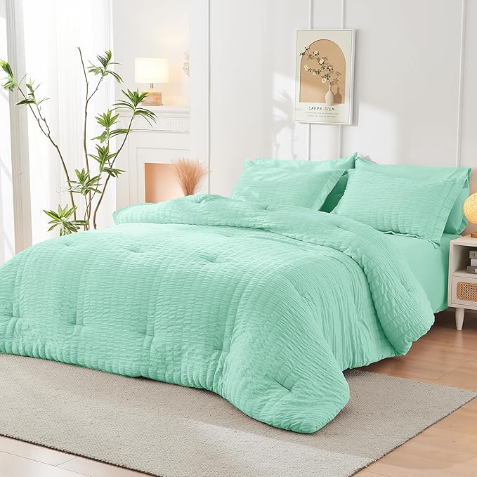 HYMOKEGE Mint Green King Size Comforter Set Seersucker 7 Pieces, All Season Luxury Bed in a Bag for Bedroom, Bedding Set with Comforter, Sheets, Pillowcases & Shams