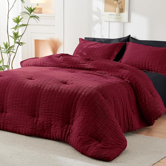 HYMOKEGE Red & Black Twin Comforter Set Seersucker 5 Pieces, All Season Luxury Bed in a Bag for Bedroom, Bedding Set with Comforters, Sheets, Pillowcase & Sham
