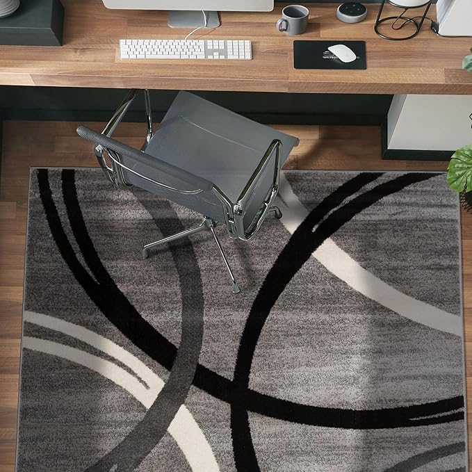 Rugshop Wavy Circles Design Area Rug, Fade-Resistant Carpet for Kitchen, Entryway, or Office, Gray, 3'3" x 5'
