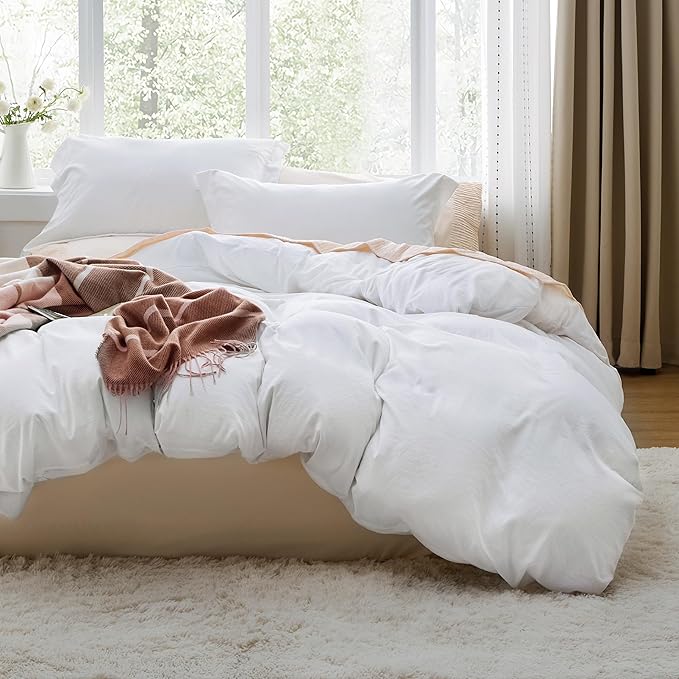 Bedsure White Super Queen Duvet Cover - 3 Pieces Prewashed Cotton-Like Extra Soft Bedding Set, Includes 1 Duvet Cover 98x90 Inches with Zipper Closure & 2 Pillow Shams, Comforter Not Included