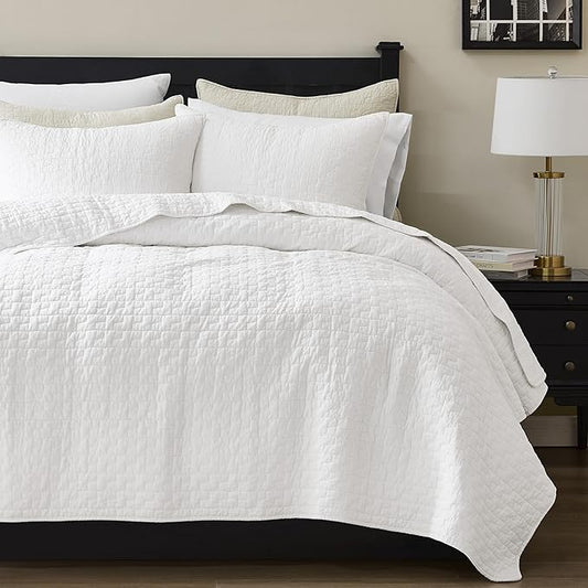 palassio White 100% Cotton Quilt California Cal King Size Bedding Sets with 2 Pillow Shams, Textured Oversized Lightweight Bedspread Shabby Chic Coverlet, Soft Bed Cover for All Season, 3 Pieces